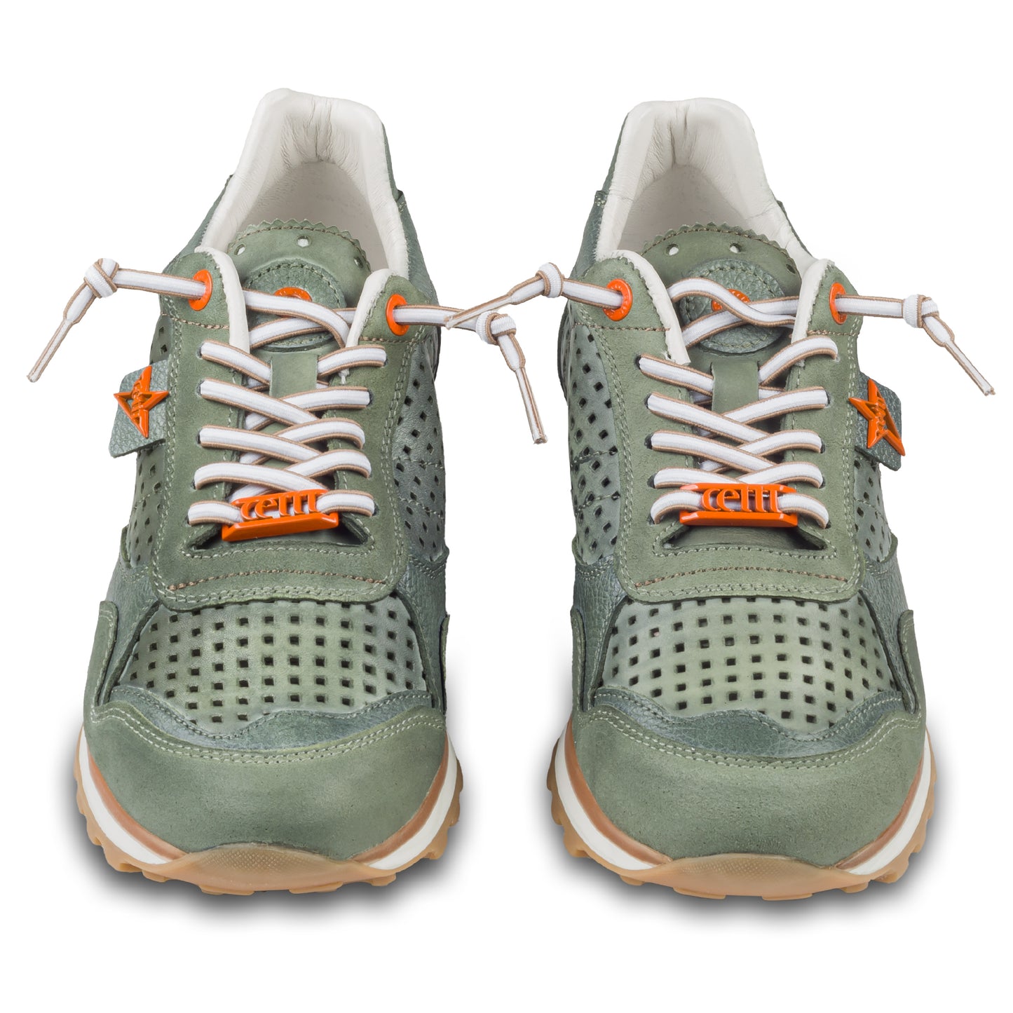 CETTI Herren Sommer Leder Sneaker, Modell „C848“ in grün (used tin kombat). Perforiertes Leder. Made in Spain. Paarweise Ansicht von vorne.