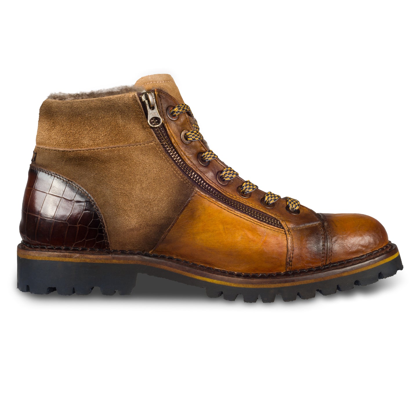 LORENZI Herren Schnür-Boots aus Kalbsleder mit Lammfell in verschiedenen Braun-Tönen. stone-washed. Mit Reißverschluß. Handgefertigt und Durchgenäht. Ansicht der Innenseite linker Schuh.