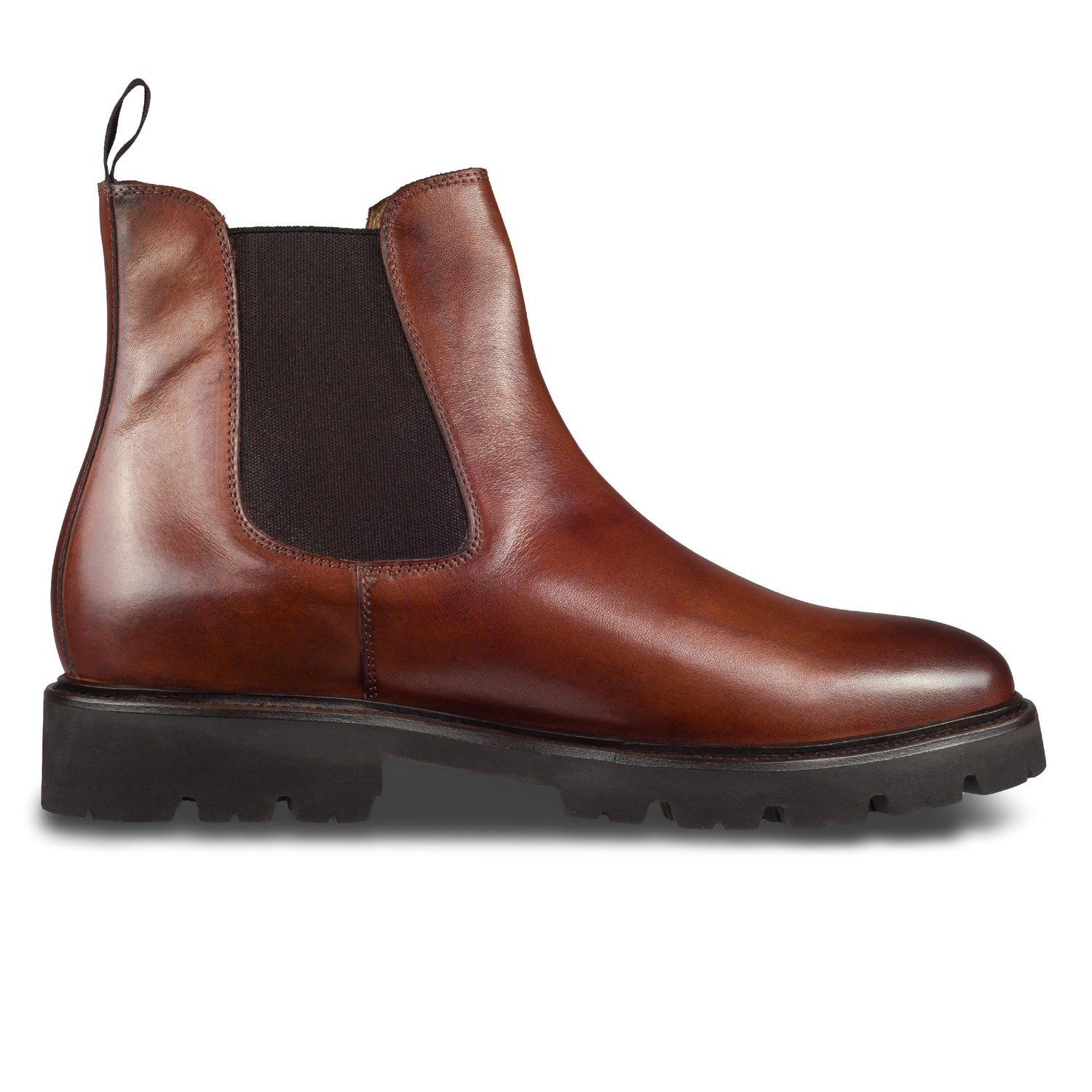 BRECOS Herren Chelsea-Stiefelette aus Kalbsleder, braun. Mit ultraleichter Gummiprofil-Sohle. Handgefertigt und Durchgenäht. Ansicht der Innenseite linker Schuh