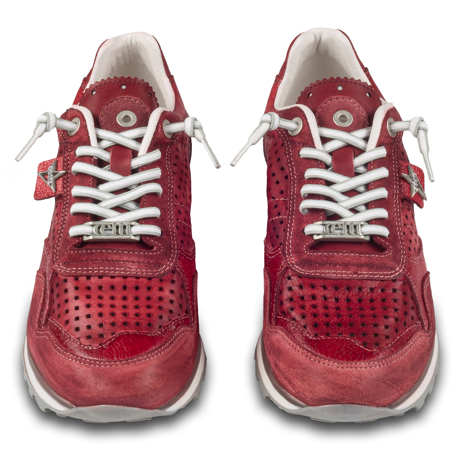 CETTI Herren Sommer Leder Sneaker, Modell „C848“ in rot (used tin burdeos). Perforiertes Leder. Made in Spain. Paarweise Ansicht von vorne.