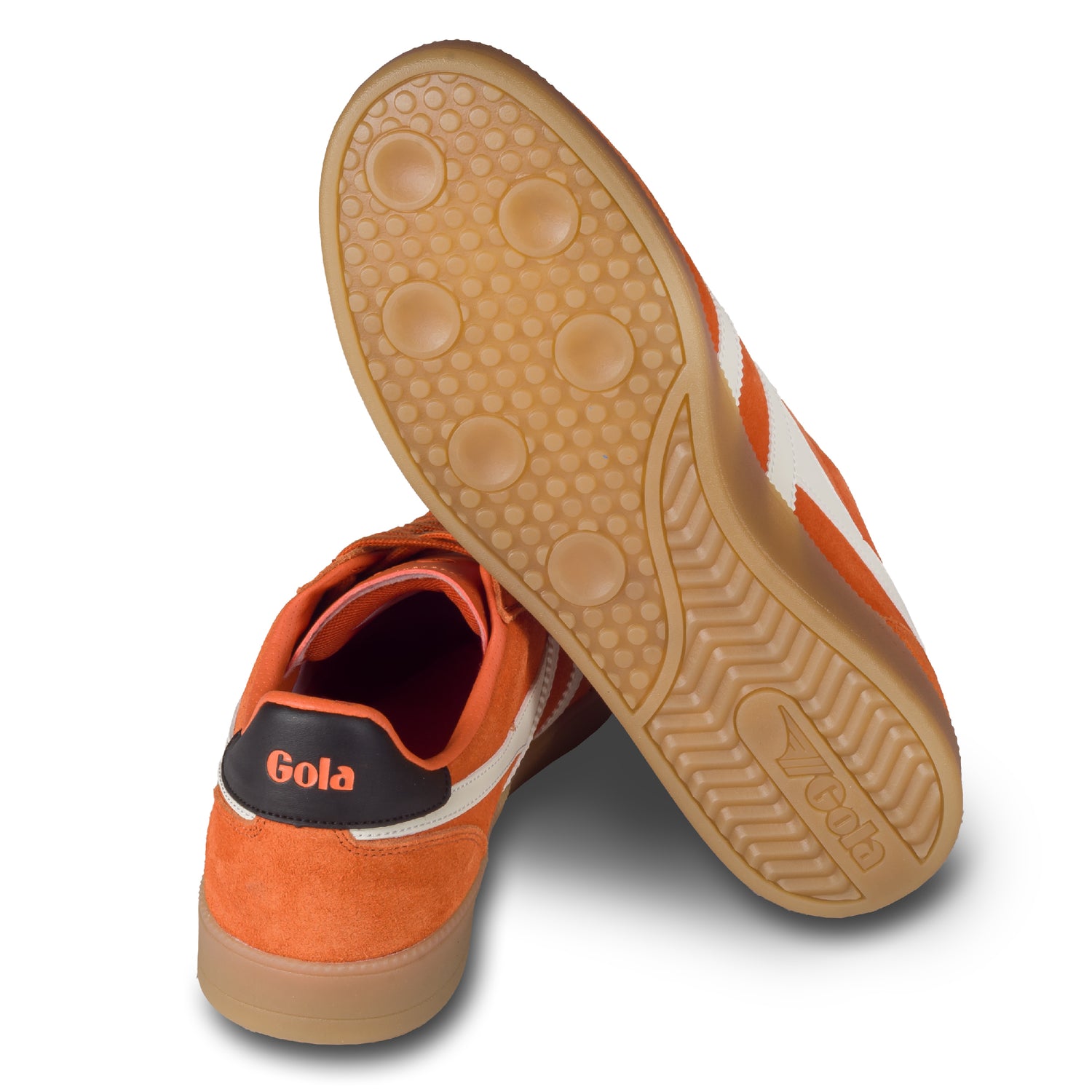 GOLA Herren Sneaker Viper orange/weiß, Wildleder. Modell CMB735 Moody Orange/Off White/Black/Gum. Ansicht der Ferse und Sohlenunterseite. 