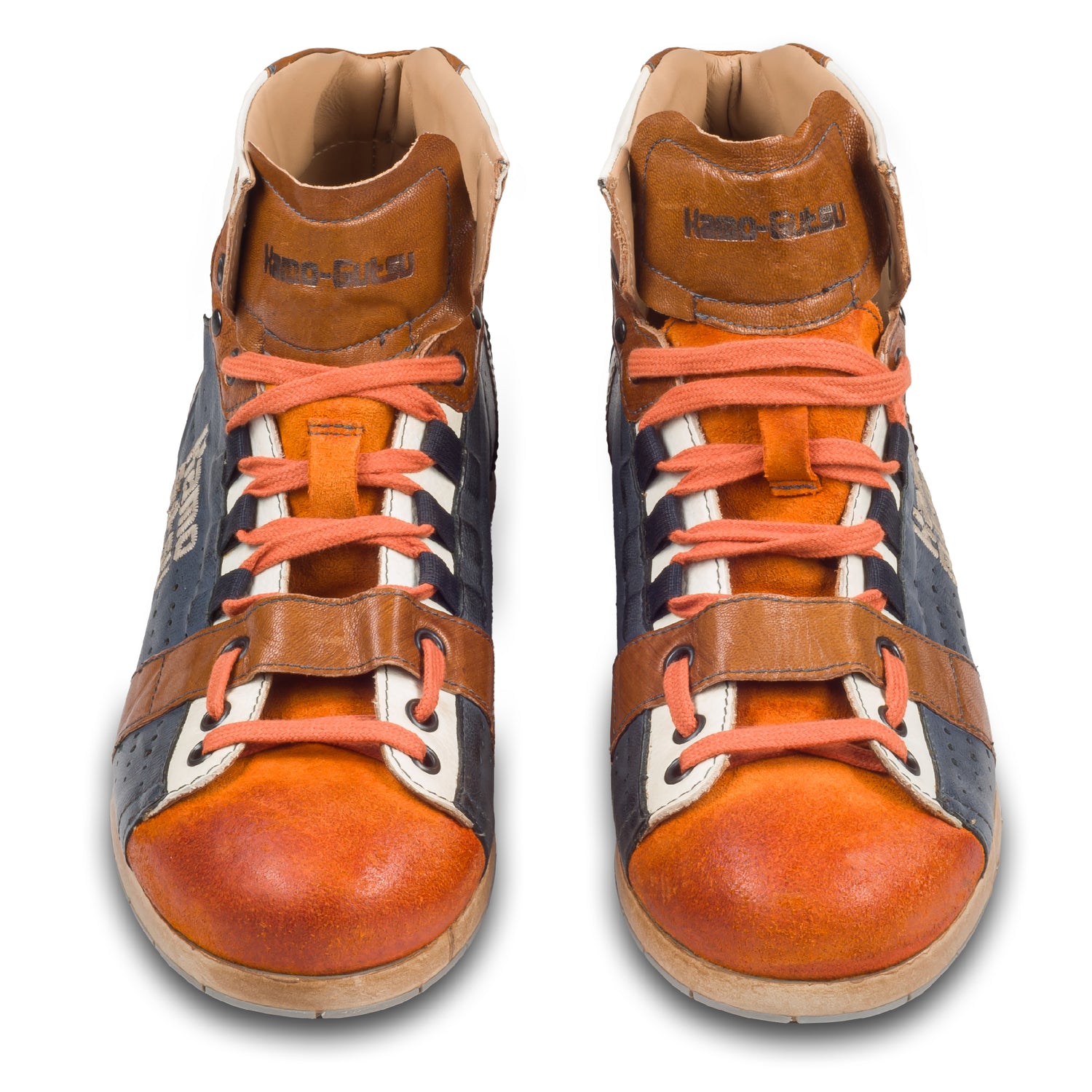 KAMO-GUTSU Herren Leder Sneaker Stiefel blau / orange, High-Top, stone-washed. Modell TIFO-105 arancio + navy. Handgefertigt in Italien. Ansicht der Ferse und Sohlenunterseite. 