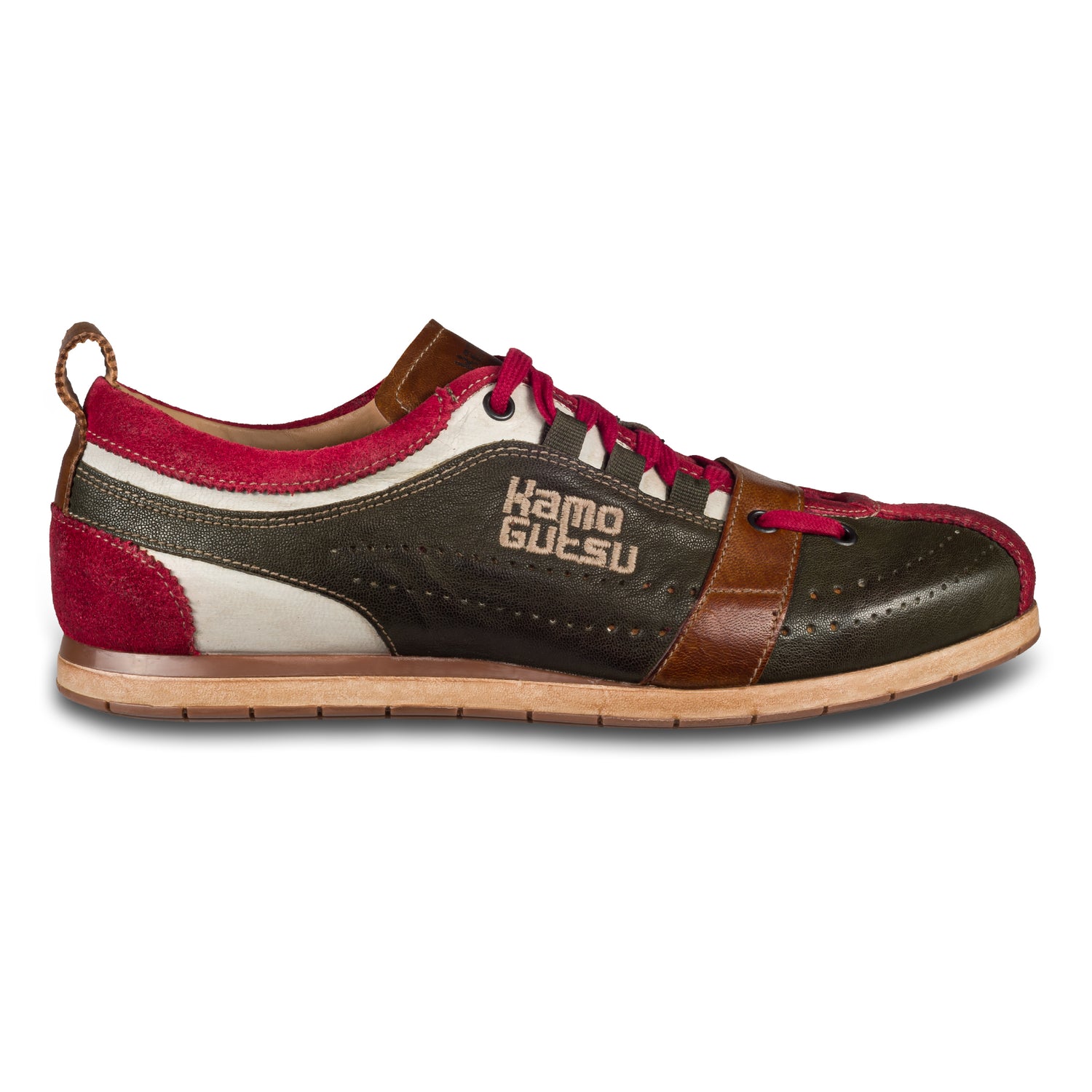 KAMO-GUTSU Herren Leder Sneaker oliv grün / rot, stone-washed. Modell TIFO-017 sangue - verdone. Handgefertigt in Italien. Ansicht der Außenseite rechter Schuh. 