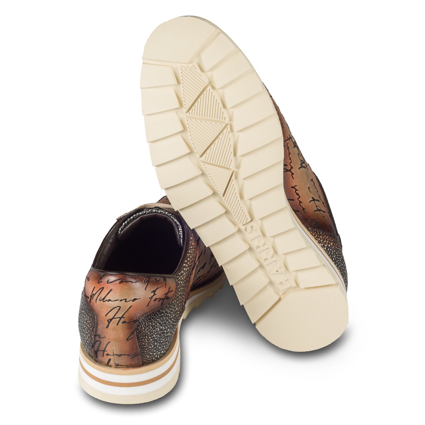 Harris Herren Sneaker / Schnür-Halbschuhe, braun mit Handscripting und Echsen-Print. Made in Italy. Schräge Ansicht Sohle und Ferse