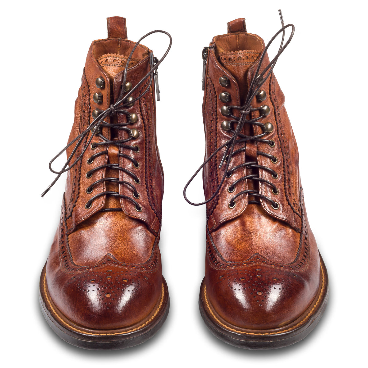 LEMARGO Herren Schnür-Stiefelette im Budapester-Stil, cognac-braun. Handgefärbt und Durchgenäht - Made in Italy. Paarweise Ansicht von vorne